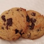 keto chocolate chip cookies